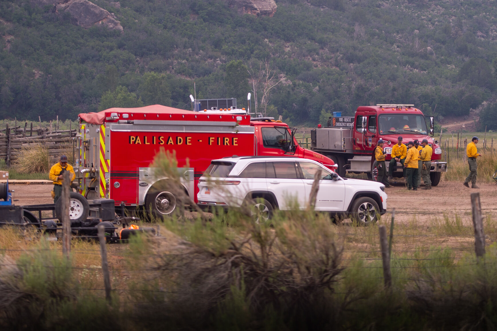 071725 LR Tour to Gateway Amidst Turner Gulch and Wright Draw Fires029.JPG